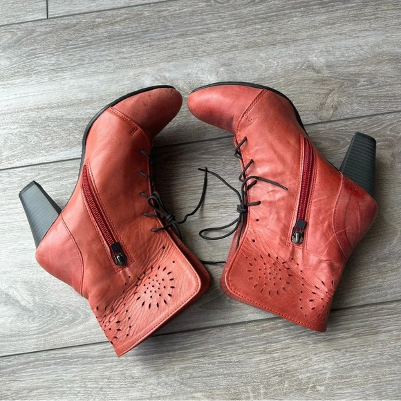 Claudia Laser Cutout  Leather Fold Over Cuff Heeled Boots - Picture 9 of 16